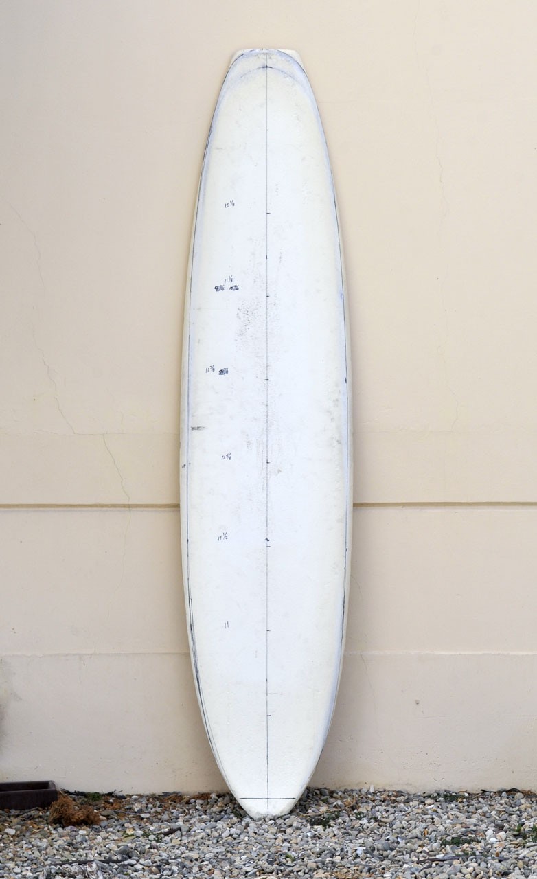 the Viceroy surfboard outline drawn onto the blank